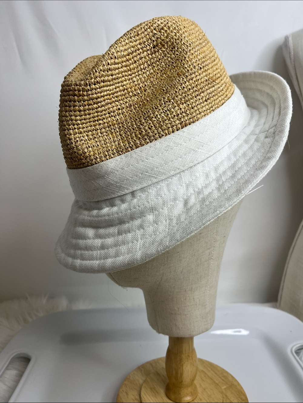 Tommy Bahama Raffia with White Linen Brim Fedora Hat